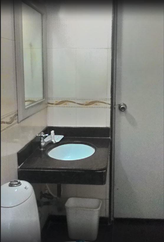 Gayathri Hotels 蒂鲁布尔 外观 照片